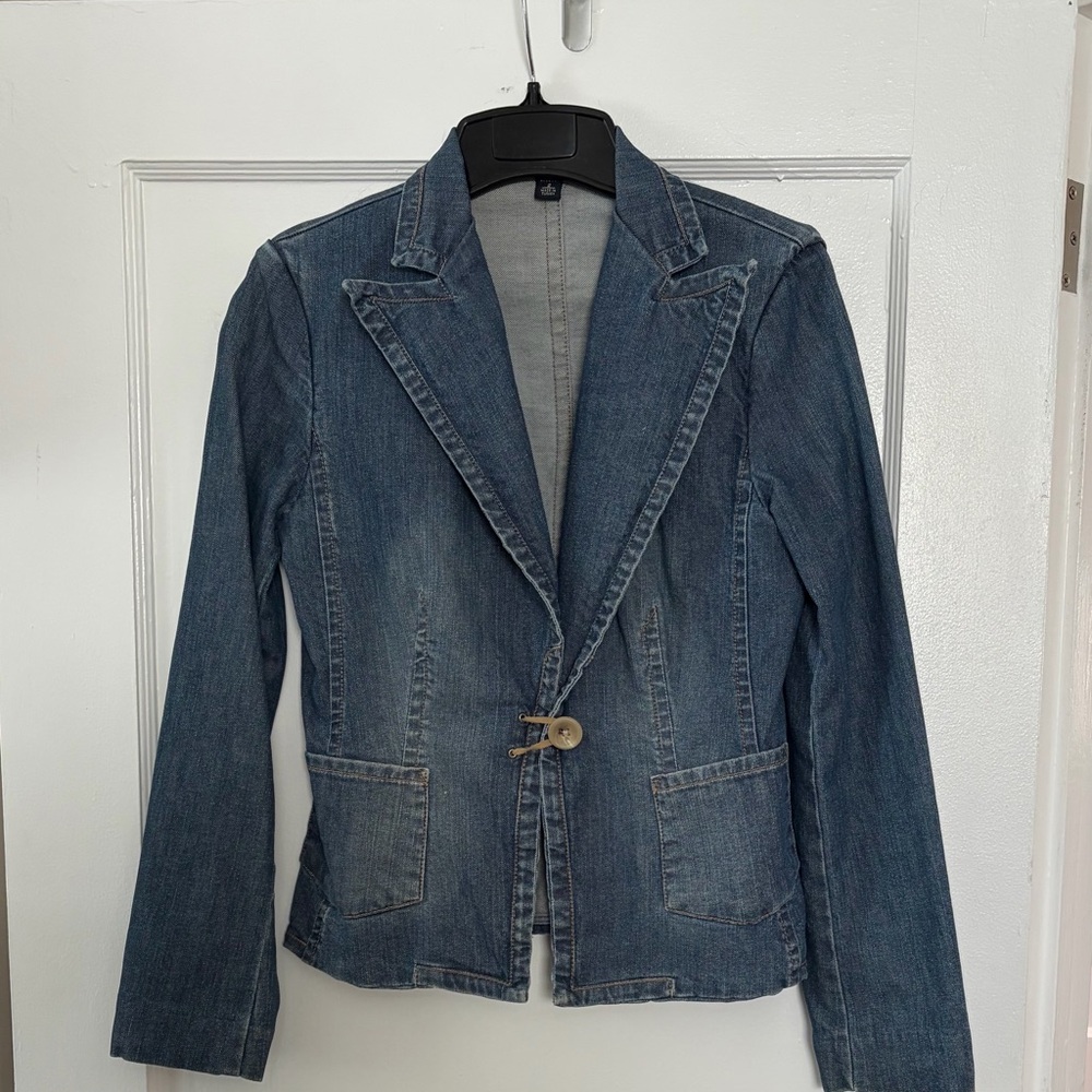 Banana Republic Classic Blue Jean Jacket